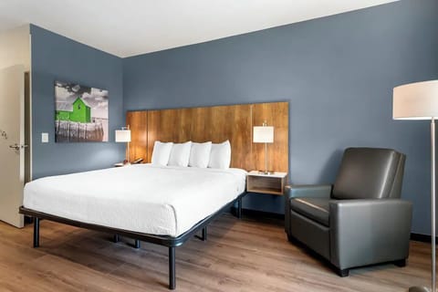 Bedroom. Interior and views may vary based on location and availability.