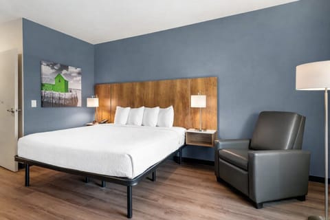 Bedroom. Interior and views may vary based on location and availability.
