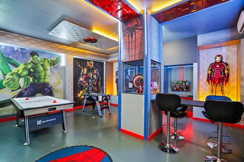 3409 Lilac Way (1).jpg