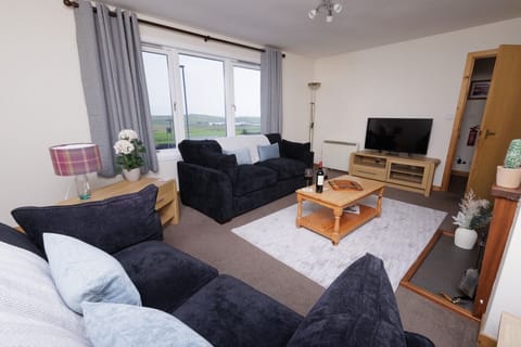 Living room with views of the countryside