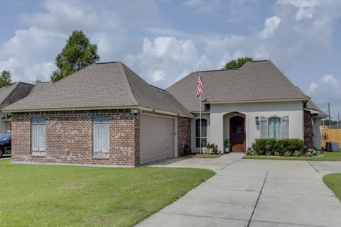 Gonzales Vacation Rental | 3BR | 2BA | 1,700 Sq Ft