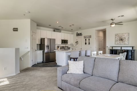 Phoenix Vacation Rental | 2BR | 2BA | 1,205 Sq Ft | 1 Step to Enter
