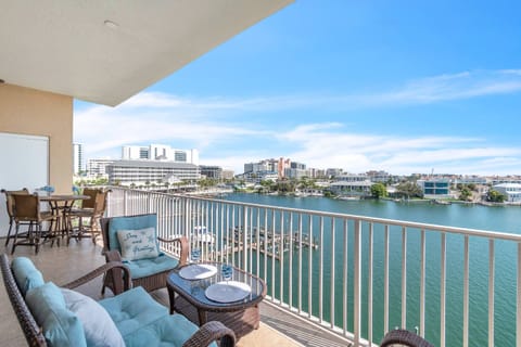 Comfort and scenery from your balcony