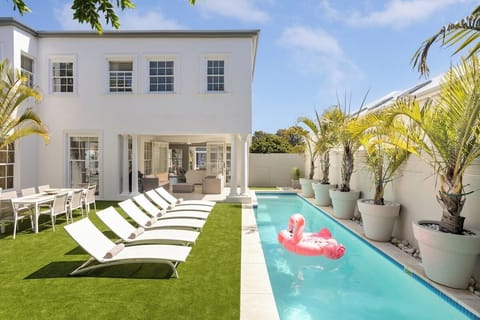 "...this was one of best Airbnb stays ever! Prime location, with views of Camps Bay ocean & the mountains all around..."