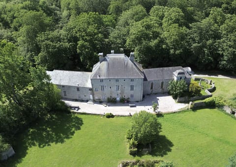 Manoir full property