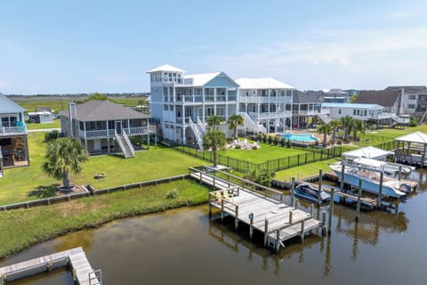 Canalfront Home and Dock