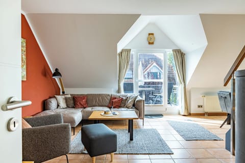 Cozy Living Room with Access to the Terrace