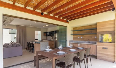 BBQ facilities,Balcony / Terrace