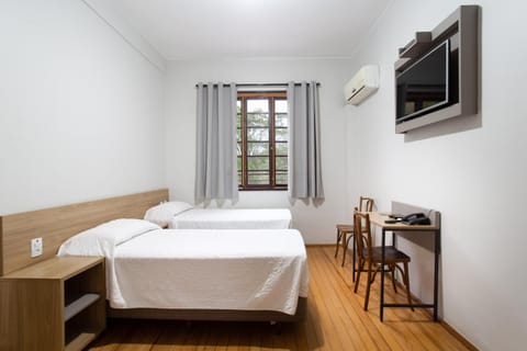 Bedroom. Interior and views may vary based on location and availability.