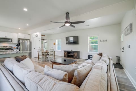 Little Rock Vacation Rental | 3BR | 2BA | 1,530 Sq Ft
