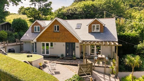 Avalon Beach House large luxury family holiday home with sea views Maenporth Beach Falmouth Forever Cornwall