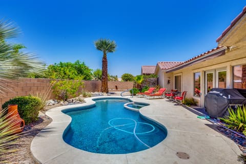La Quinta Vacation Rental | 3BR | 2BA | 1,736 Sq Ft | 1 Step to Enter