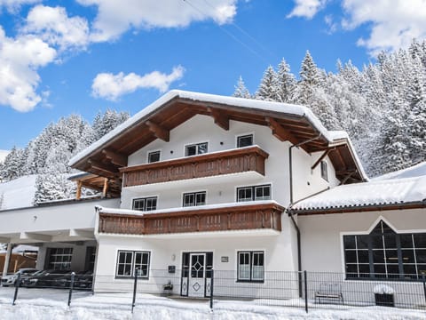 Holiday Home Exterior [winter]