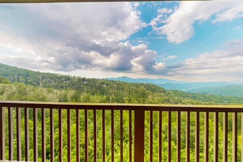 Sweeping mountain views provide a spectacular backdrop for your stay at Sugar High.