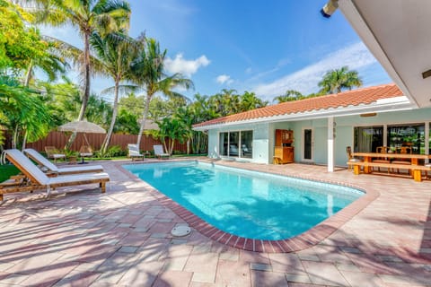Fort Lauderdale Vacation Rental | 3BR | 2.5BA | 2,576 Sq Ft | 1 Step to Enter