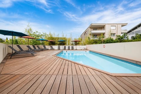Holiday Home Swimming Pool