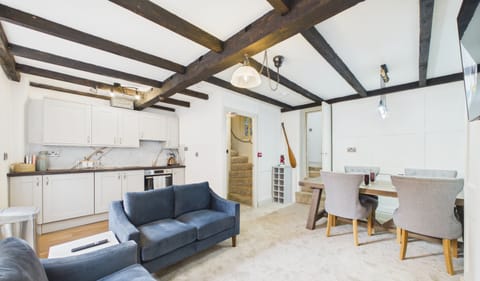 Kitchen & Living/Dining Room