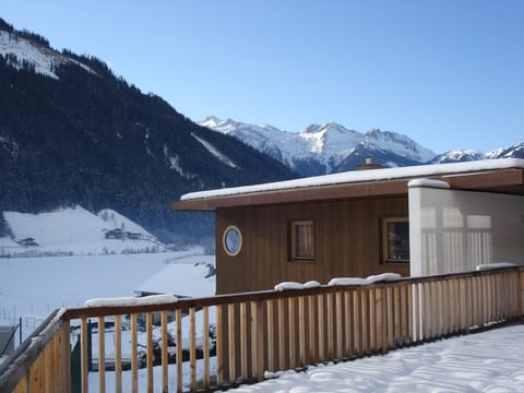 Holiday Home Exterior [winter]
