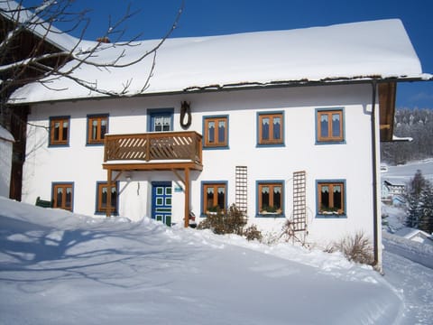 Holiday Home Exterior [winter]
