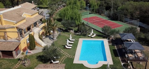 Holiday Home Exterior [summer]