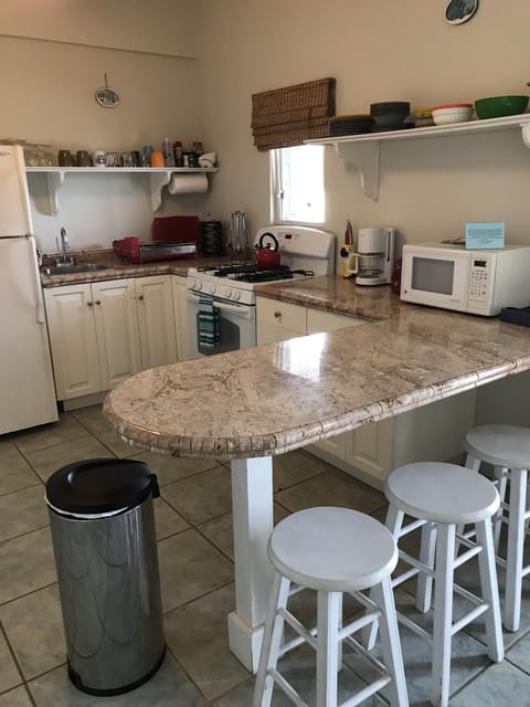 Full kitchen with everything you need!