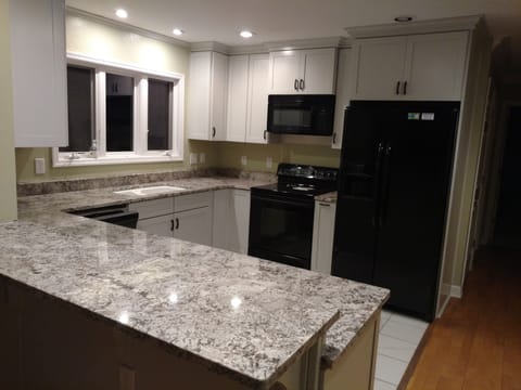 Kitchen renovation complete!