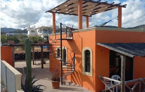 Casita front and rooftop