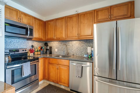 Fully stocked kitchen.