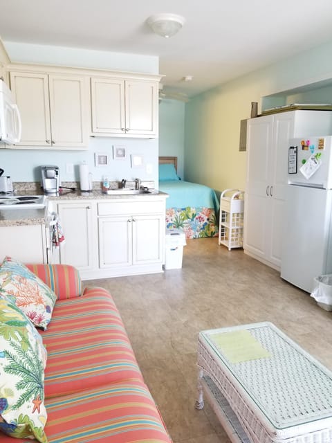 Nice and brightly decorated for you beach experience!