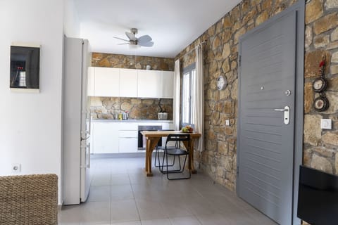 Kitchen and indoor dining. Photo by Barbara Werren.