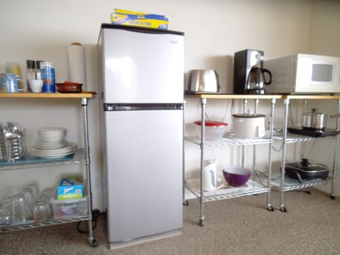 Kitchenette - Everything needed to cook meals