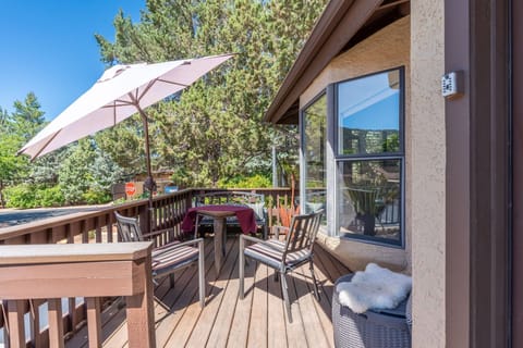 Lovely front deck: catch the morning sun and afternoon shade. 