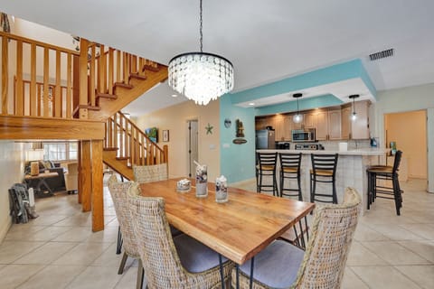 View of Villa Pine from dining area to kitchen to family room