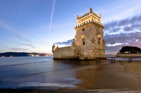  Belém Tower - We are less than 10 minutes walking distance