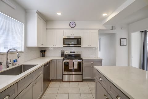 Brand new kitchen with large island