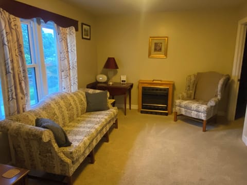 Sitting area with Gas Fireplace