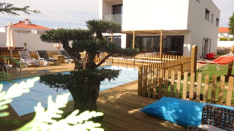 ALVA POOL HOUSE, exterieur