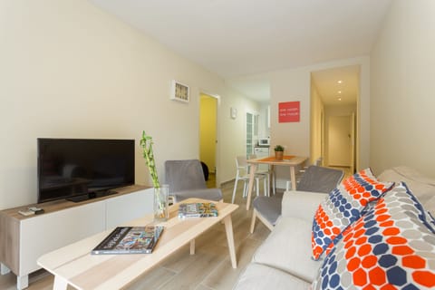 Brand new furniture & modern decoration