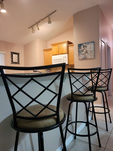 Breakfast Bar February 2022