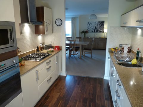 Kitchen towards dining room