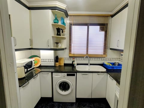 Partially updated kitchen 2023/24. New washing machine 2024.