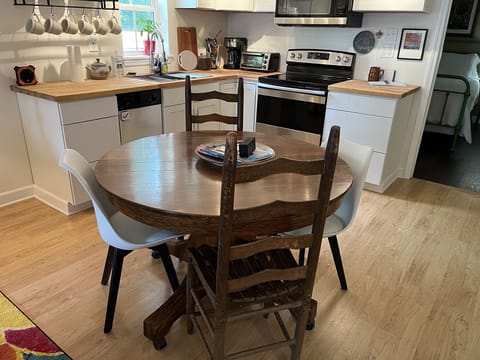 kitchen table-seating for 4