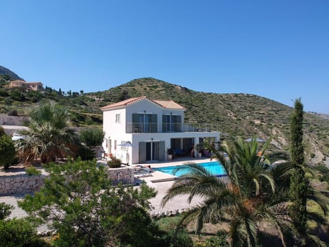 Private peaceful Villa Ambelonas in Old Skala Kefalonia