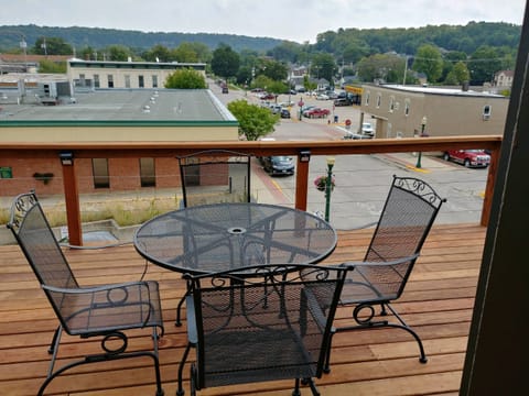 New!  Just added a beautiful back deck with amazing views of the bluffs. 
