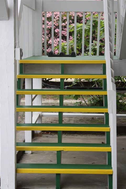 FRONT ENTRANCE STAIRS