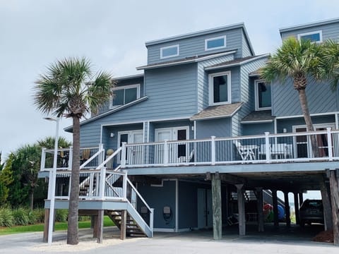 Exterior of San de Luna #2