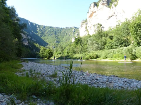 The Colors of the Seasons House in Auvergne-Rhône-Alpes