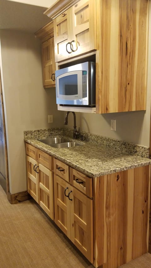 Downstairs Kitchenette