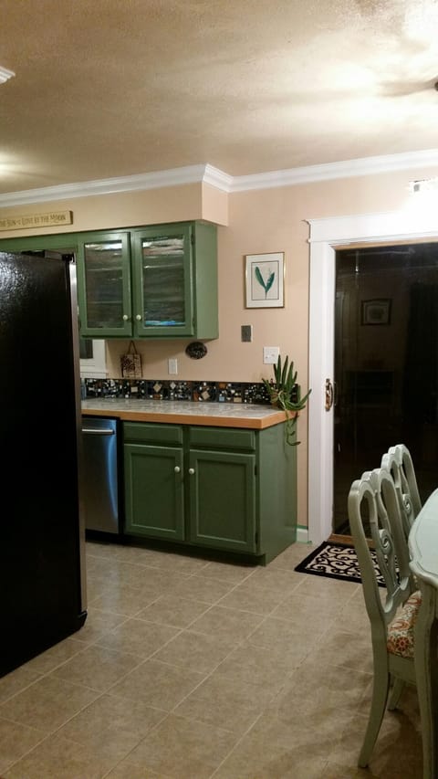 Kitchen dinning area.