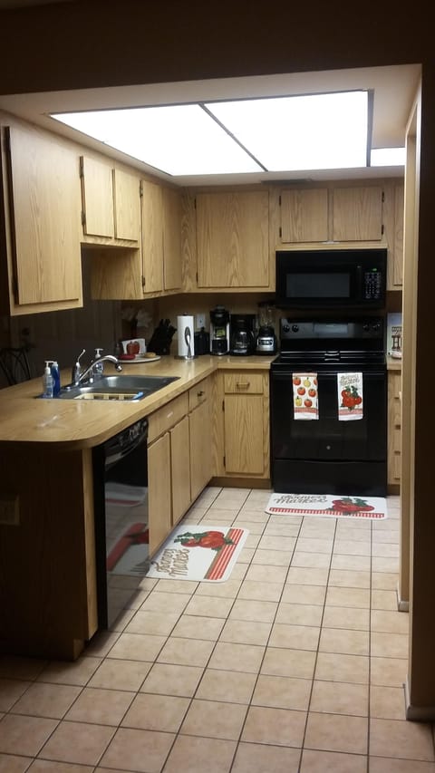 Fully equipped kitchen
